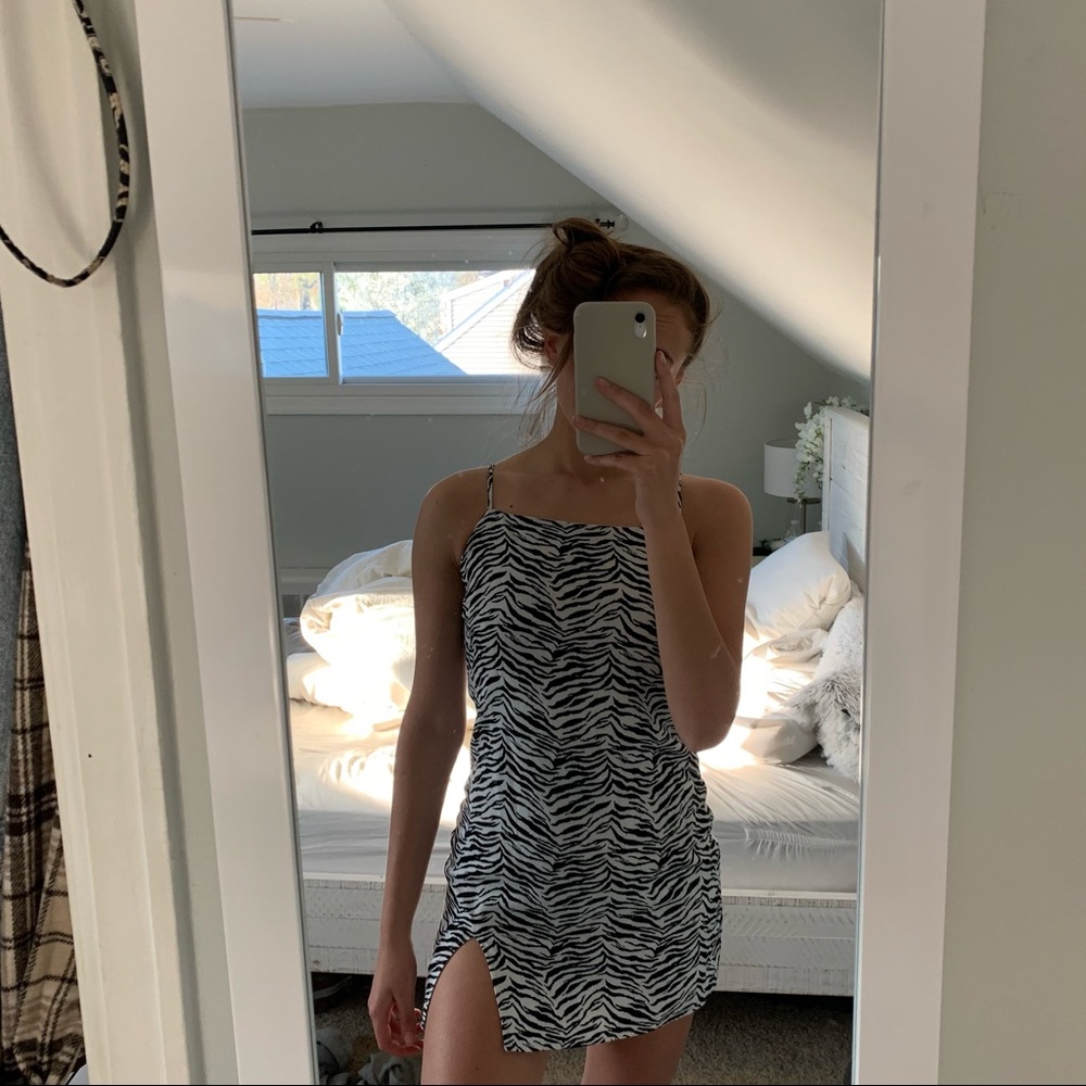 PACSUN Kendall&Kylie zebra print dress